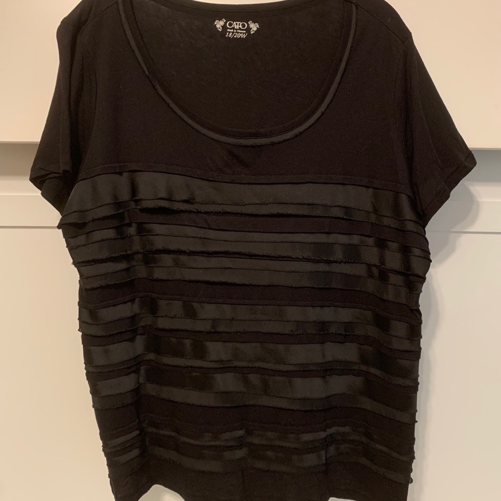 18/20 black t shirt. CATO